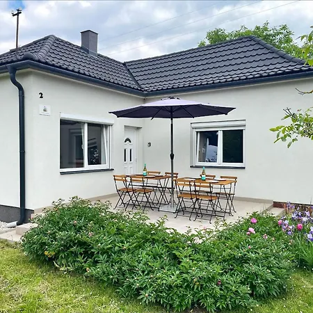 Alma2 Vendeghaz רבפולופ